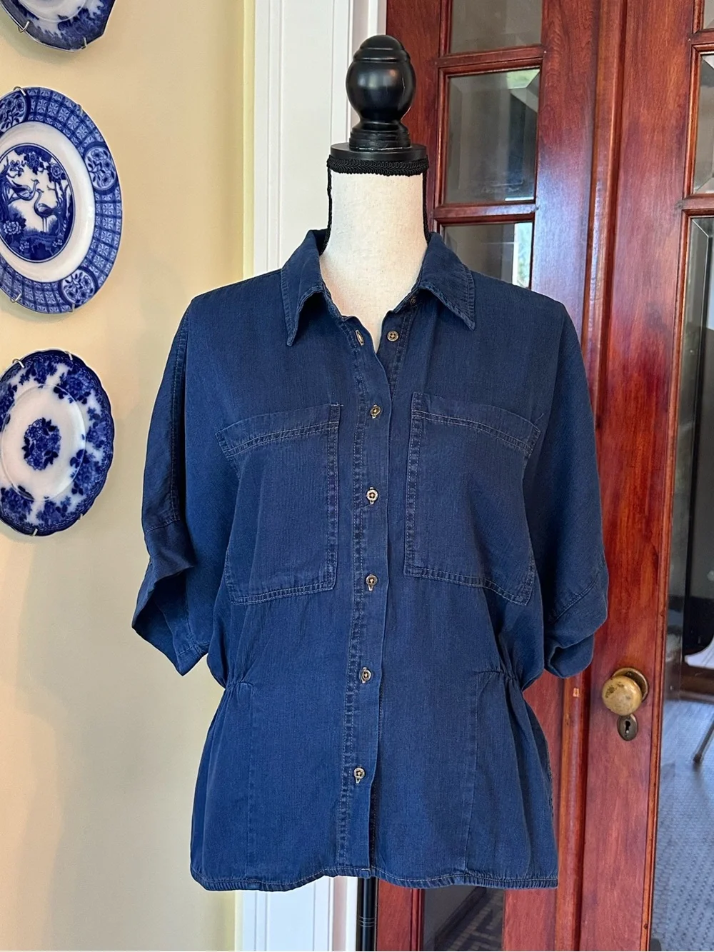 Democracy | Shirttail Hem Peplum Patch Pocket Shirt in Indigo, Size M